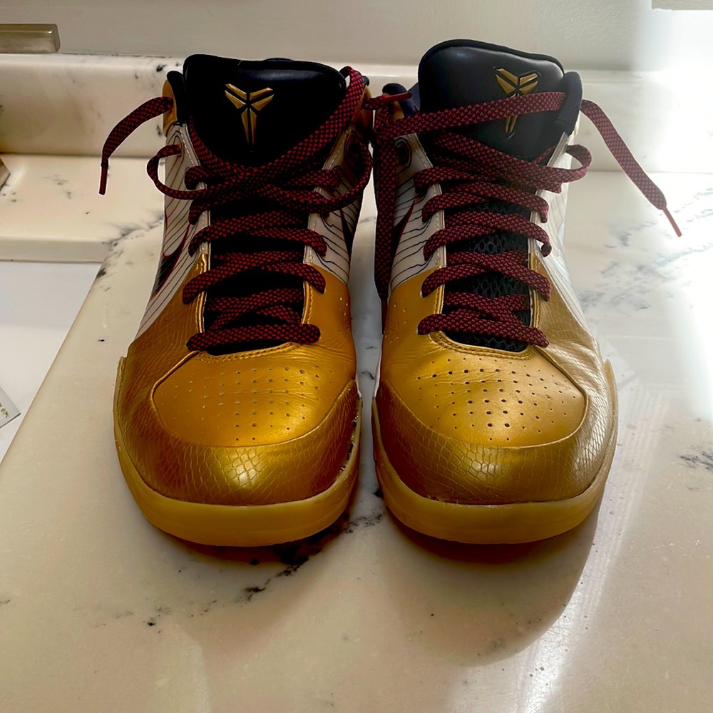 Kobe 4 Gold Medal 2009